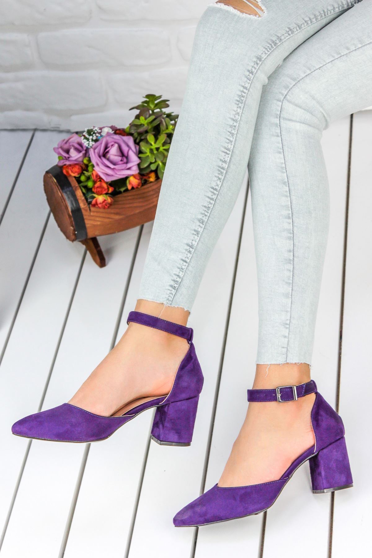 Beste mauve casual shoes with heels
