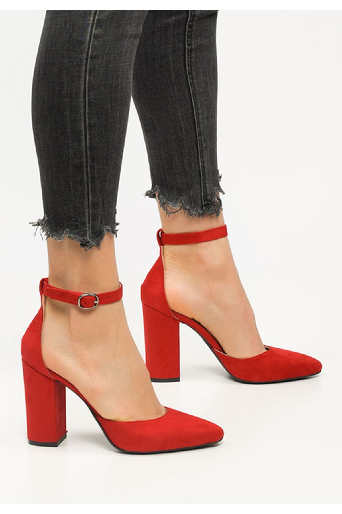 Gokce red Heeled Shoes