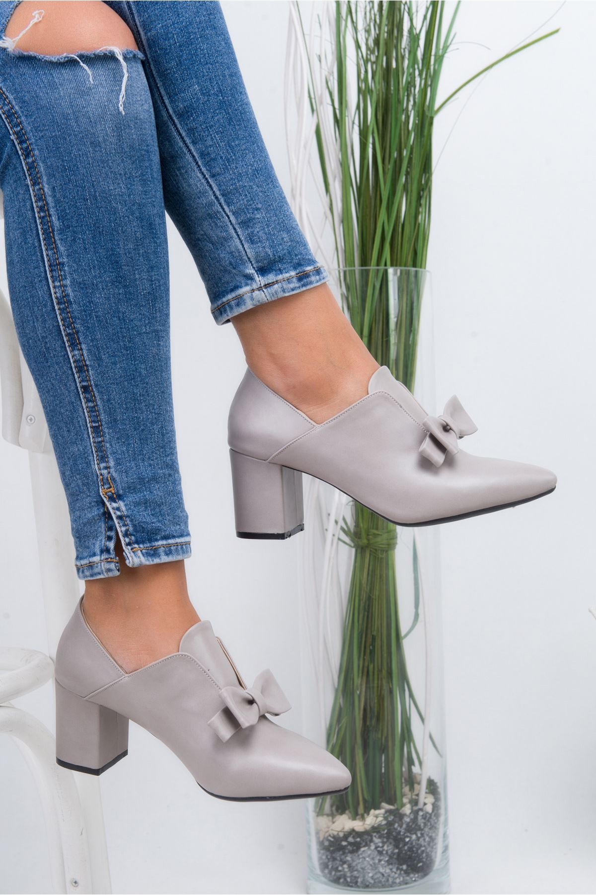 Shoes Caliente gray with Heeled