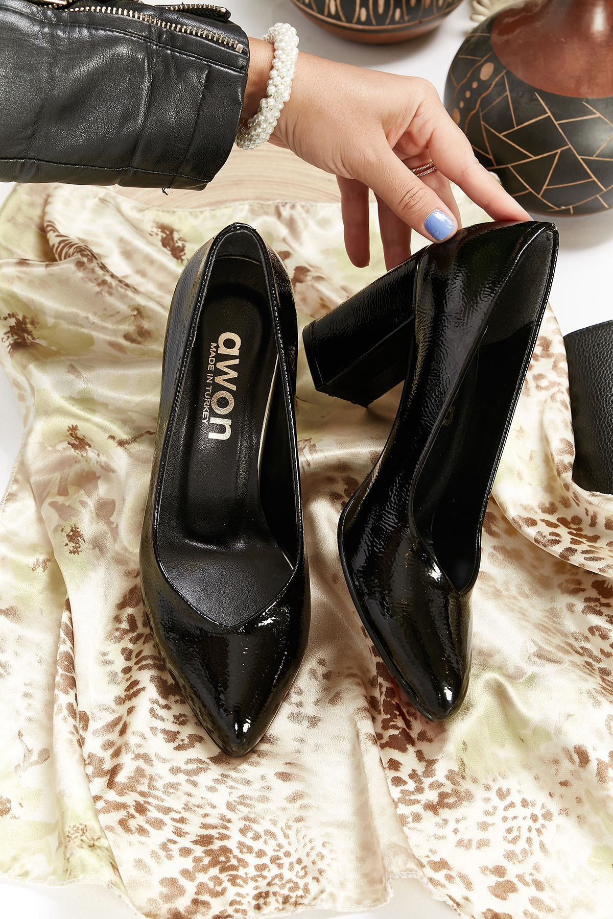 Shoes Hilary black Crumpled Patent Leather Heels