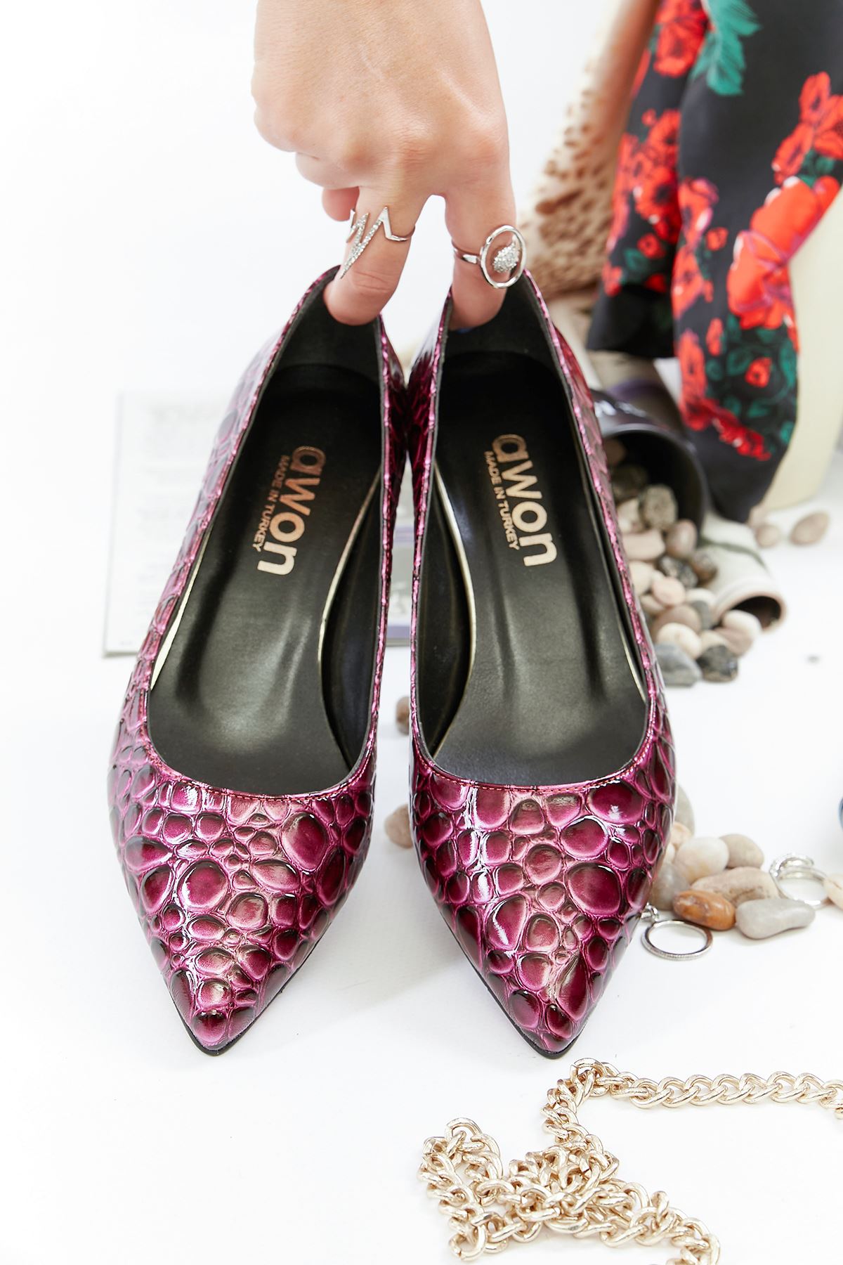 Shoes Achieve mauve Bean with Heels